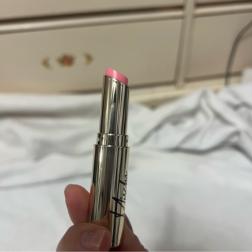 Mischo Beauty Lip Shine Sheer Lip Balm Worthy - Picture 3 of 7